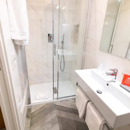 Eccelso Hotel