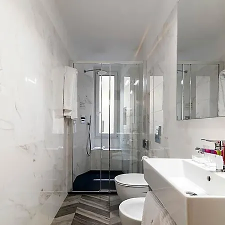 Hotel Eccelso 3*