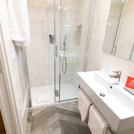 Eccelso Hotel 3*